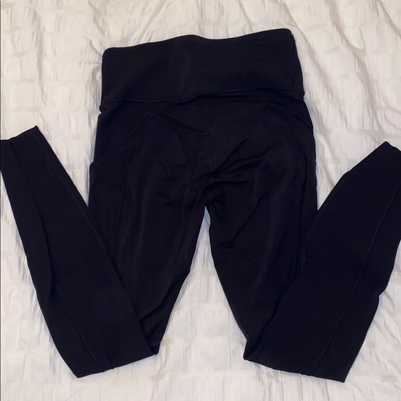 LULULEMON black fast and free high rise leggings - Picture 2 of 3